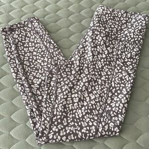 Balance Collection leggings